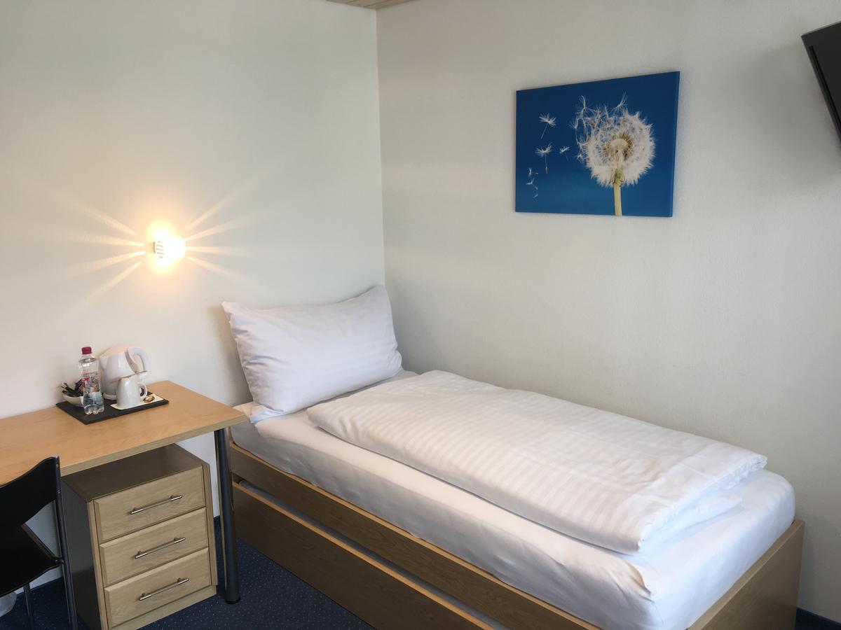 Hotel Garni Roessli Wittenbach Екстериор снимка