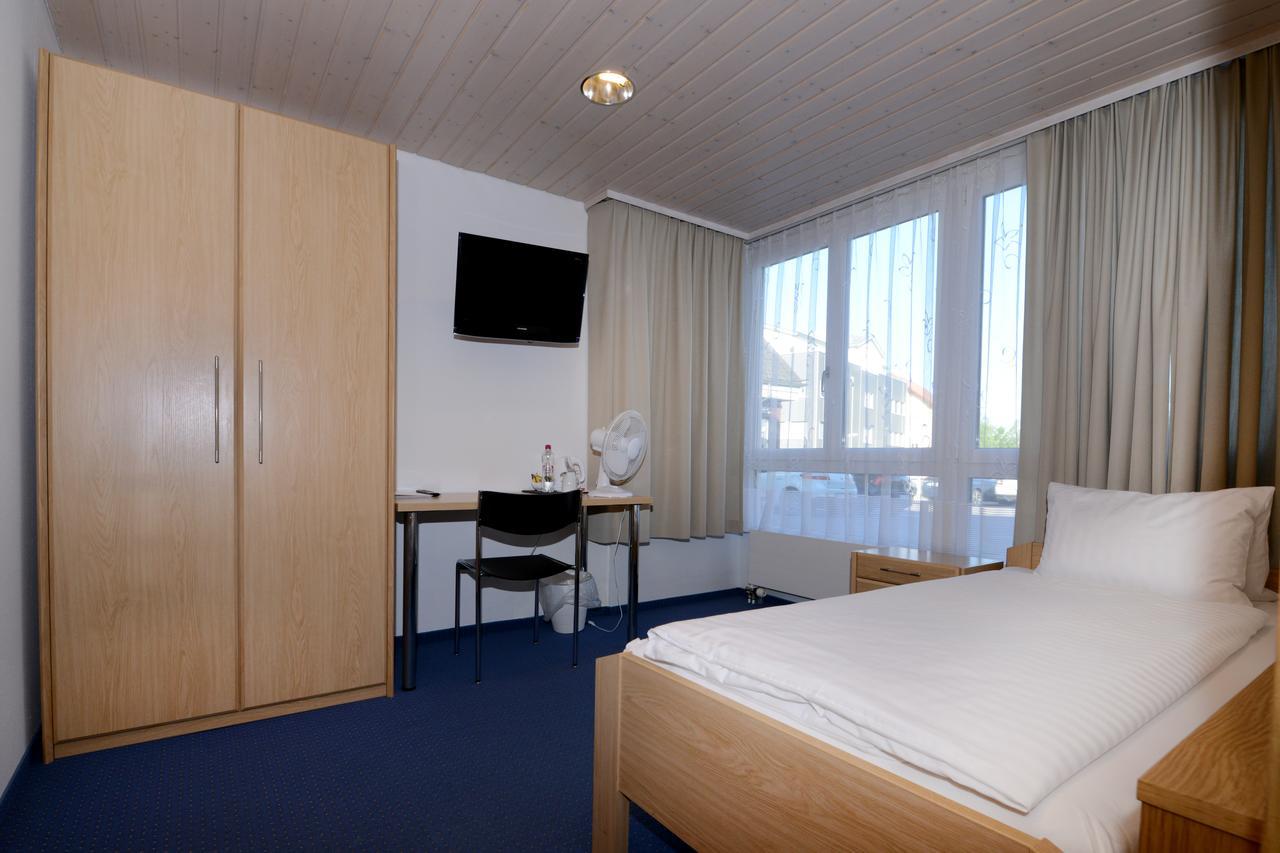 Hotel Garni Roessli Wittenbach Екстериор снимка